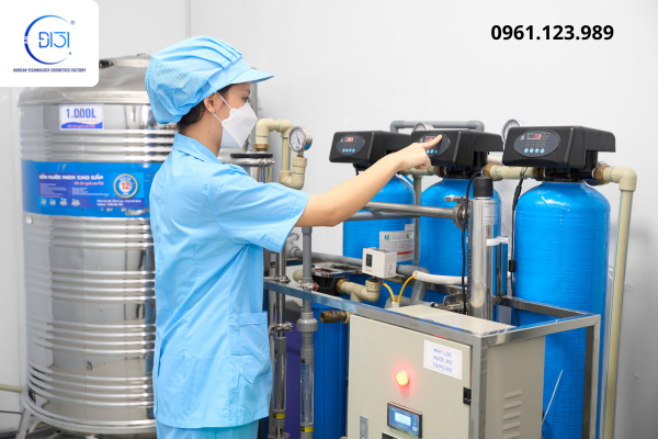 Gia công mỹ phẩm